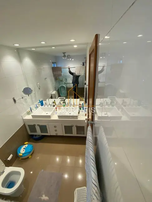 Foto 8 de Apartamento com 4 quartos à venda, 178m2 em Centro, Campos Dos Goytacazes - RJ