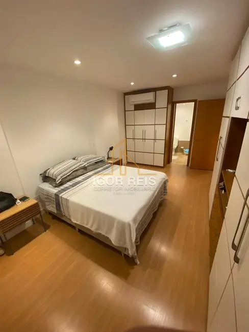 Foto 9 de Apartamento com 4 quartos à venda, 178m2 em Centro, Campos Dos Goytacazes - RJ