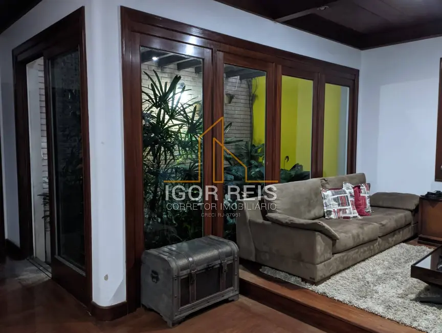Foto 8 de Casa com 3 quartos à venda, 1700m2 em Parque Turf Club, Campos Dos Goytacazes - RJ
