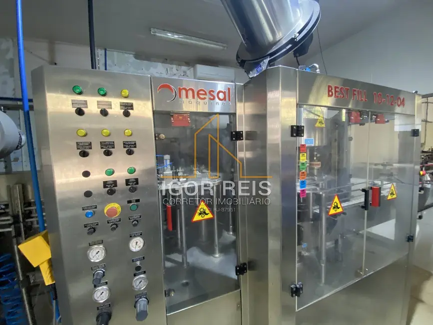 Sala Comercial à venda, 99789m2 em Cambuci - RJ - imagem 2 Foto 2 de Sala Comercial à venda, 99789m2 em Cambuci - RJ