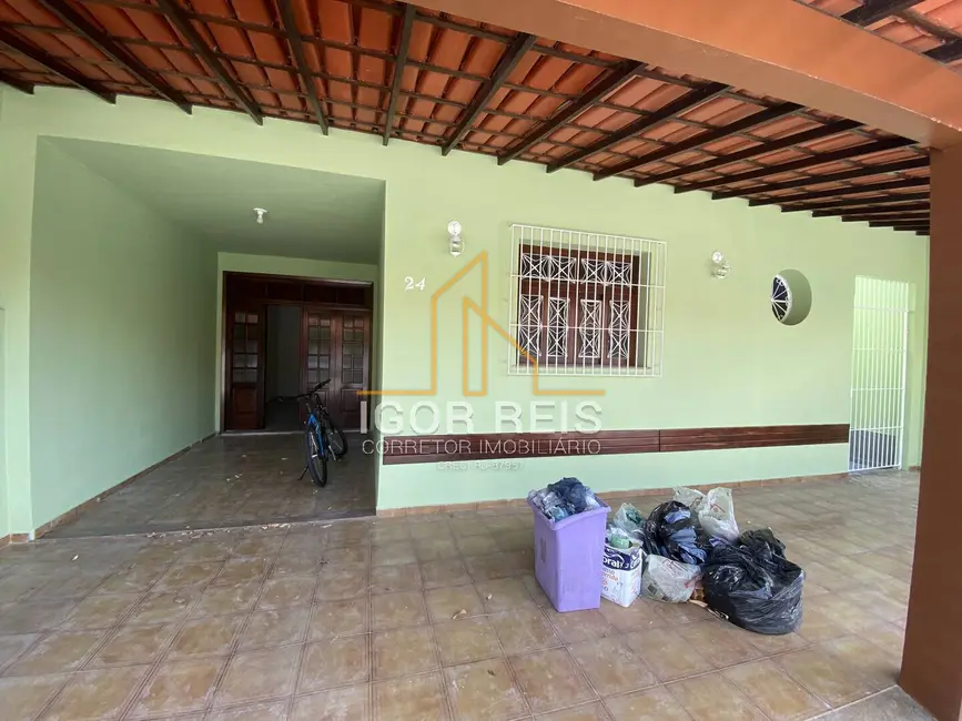 Casa com 3 quartos à venda em Parque Rosário, Campos Dos Goytacazes - RJ - imagem 2 Foto 2 de Casa com 3 quartos à venda em Parque Rosário, Campos Dos Goytacazes - RJ