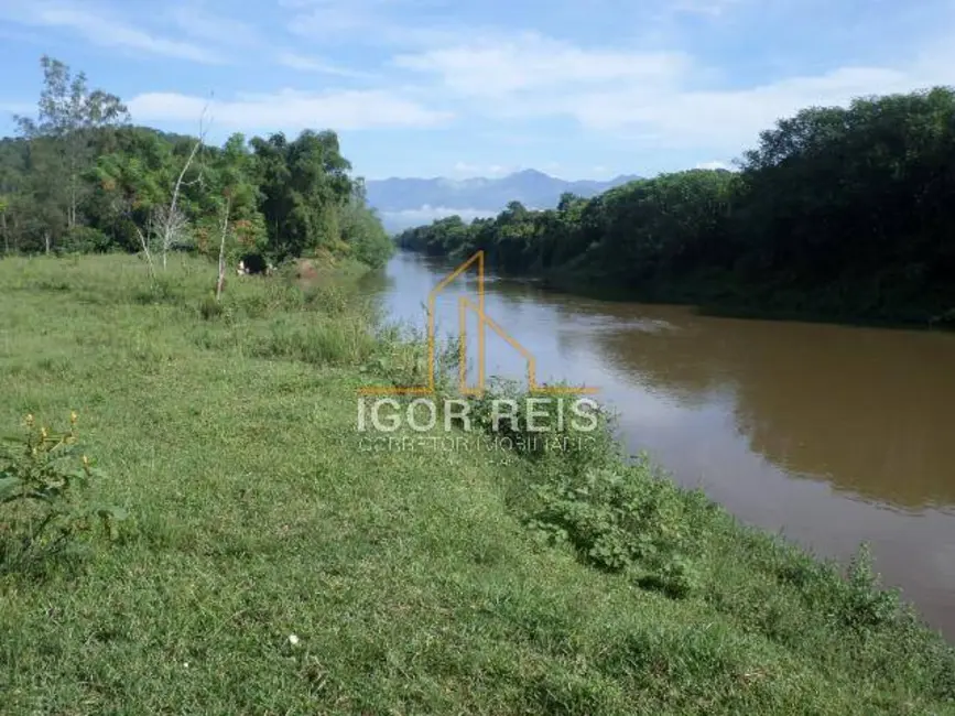 Fazenda / Haras à venda, 487m2 em Casimiro De Abreu - RJ - imagem 3 Foto 3 de Fazenda / Haras à venda, 487m2 em Casimiro De Abreu - RJ