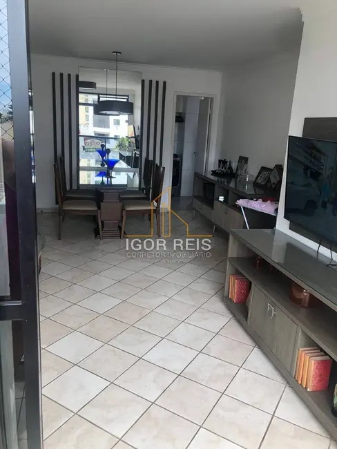 Apartamento com 3 quartos à venda e para alugar, 134m2 em Centro, Campos Dos Goytacazes - RJ - imagem 8 Foto 8 de Apartamento com 3 quartos à venda e para alugar, 134m2 em Centro, Campos Dos Goytacazes - RJ