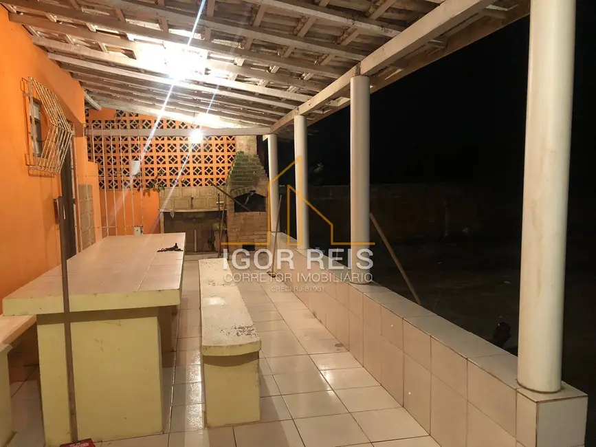 Foto 3 de Casa com 4 quartos à venda, 360m2 em Praia dos Sonhos, Sao Francisco De Itabapoana - RJ