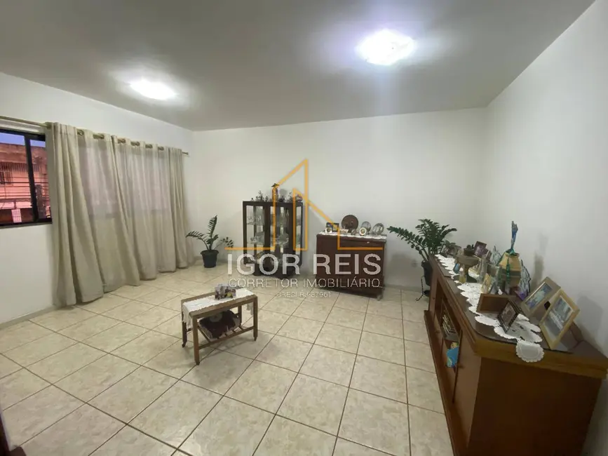 Casa com 4 quartos à venda em Parque Rosário, Campos Dos Goytacazes - RJ - imagem 8 Foto 8 de Casa com 4 quartos à venda em Parque Rosário, Campos Dos Goytacazes - RJ