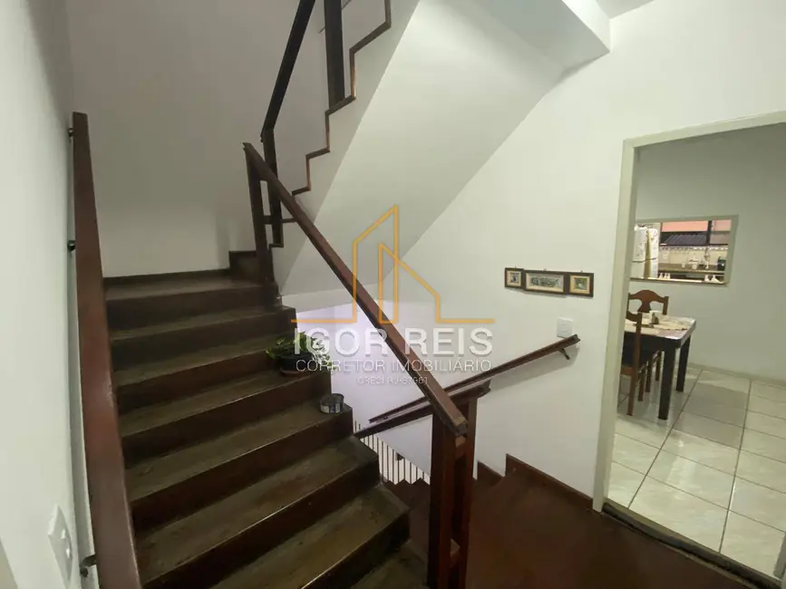 Casa com 4 quartos à venda em Parque Rosário, Campos Dos Goytacazes - RJ - imagem 7 Foto 7 de Casa com 4 quartos à venda em Parque Rosário, Campos Dos Goytacazes - RJ
