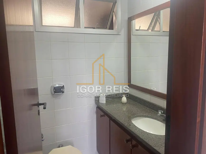 Apartamento com 2 quartos à venda, 120m2 em Icaraí, Niteroi - RJ - imagem 8 Foto 8 de Apartamento com 2 quartos à venda, 120m2 em Icaraí, Niteroi - RJ
