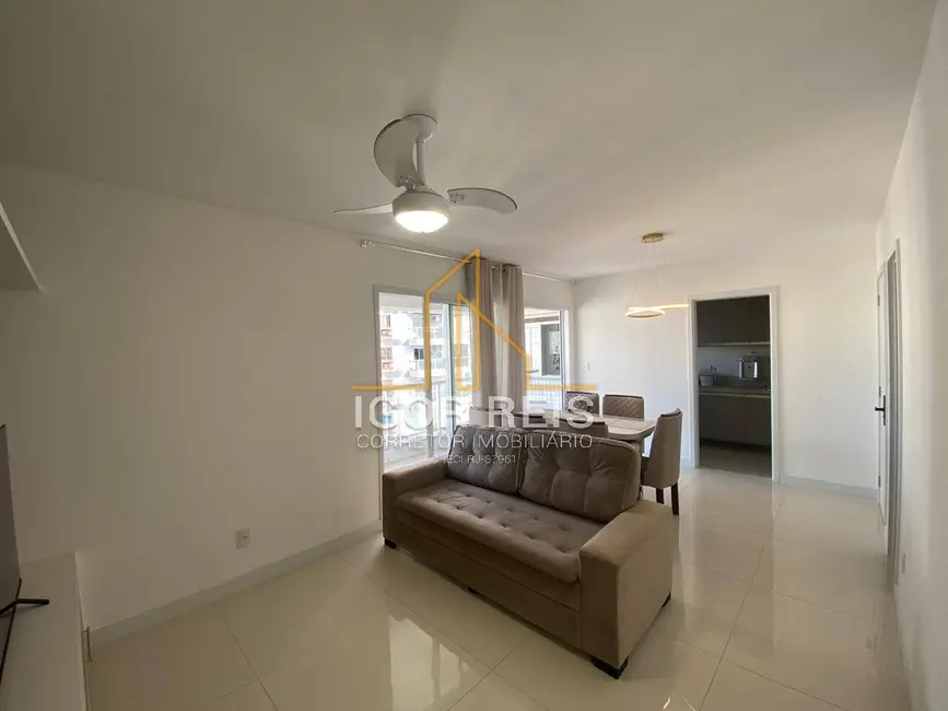 Apartamento com 3 quartos para alugar, 93m2 em Centro, Campos Dos Goytacazes - RJ - imagem 7 Foto 7 de Apartamento com 3 quartos para alugar, 93m2 em Centro, Campos Dos Goytacazes - RJ