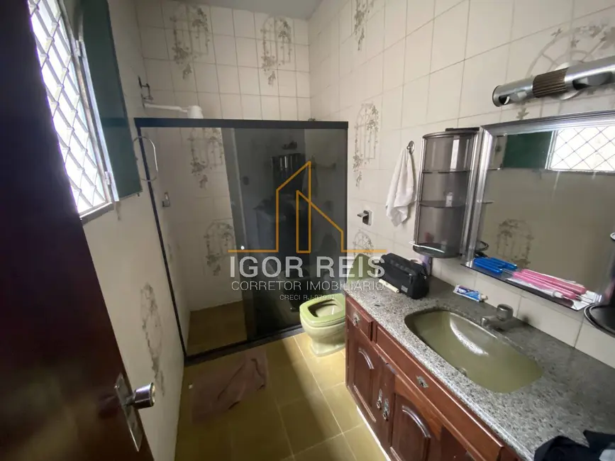 Casa com 4 quartos à venda, 720m2 em Parque Corrientes, Campos Dos Goytacazes - RJ - imagem 9 Foto 9 de Casa com 4 quartos à venda, 720m2 em Parque Corrientes, Campos Dos Goytacazes - RJ