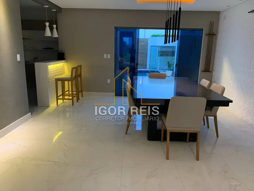 Foto 9 de Casa de Condomínio com 4 quartos à venda e para alugar, 450m2 em Parque Rodoviário, Campos Dos Goytacazes - RJ