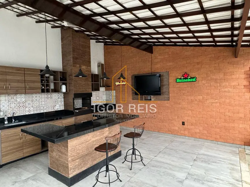 Foto 4 de Casa de Condomínio com 4 quartos à venda e para alugar, 450m2 em Parque Rodoviário, Campos Dos Goytacazes - RJ