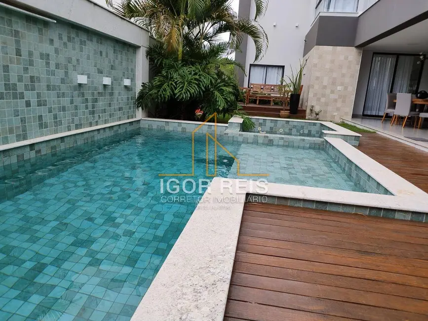 Foto 4 de Casa de Condomínio com 5 quartos à venda em Parque Califórnia, Campos Dos Goytacazes - RJ