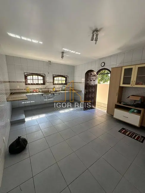 Casa com 3 quartos à venda, 180m2 em Parque São Caetano, Campos Dos Goytacazes - RJ - imagem 5 Foto 5 de Casa com 3 quartos à venda, 180m2 em Parque São Caetano, Campos Dos Goytacazes - RJ