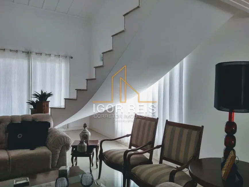 Foto 3 de Casa de Condomínio com 4 quartos à venda em Parque Santo Amaro, Campos Dos Goytacazes - RJ