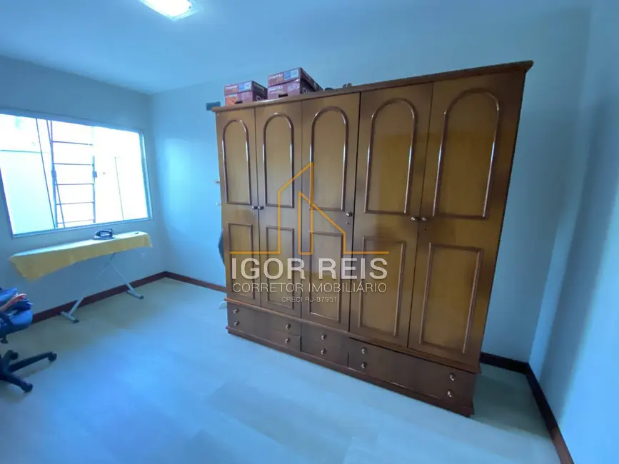 Casa com 3 quartos à venda, 260m2 em Parque Turf Club, Campos Dos Goytacazes - RJ - imagem 8 Foto 8 de Casa com 3 quartos à venda, 260m2 em Parque Turf Club, Campos Dos Goytacazes - RJ