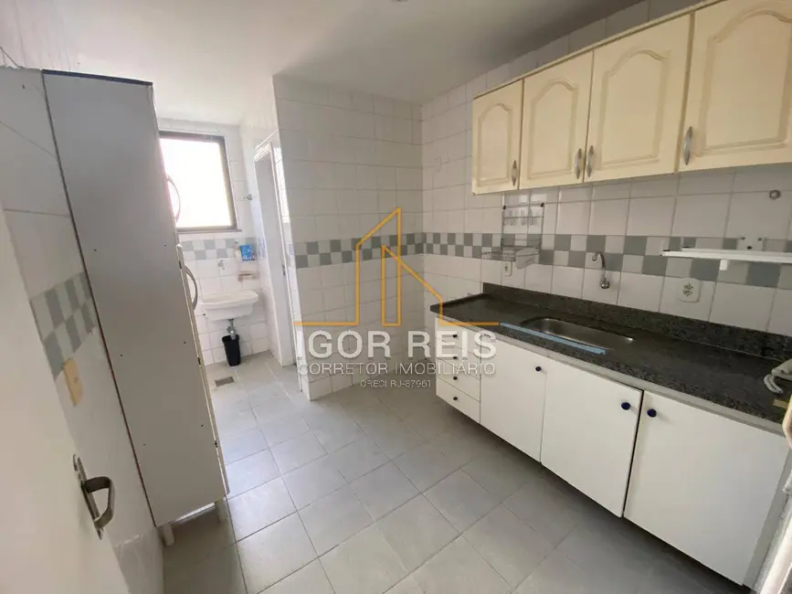 Apartamento com 3 quartos à venda, 87m2 em Centro, Campos Dos Goytacazes - RJ - imagem 4 Foto 4 de Apartamento com 3 quartos à venda, 87m2 em Centro, Campos Dos Goytacazes - RJ