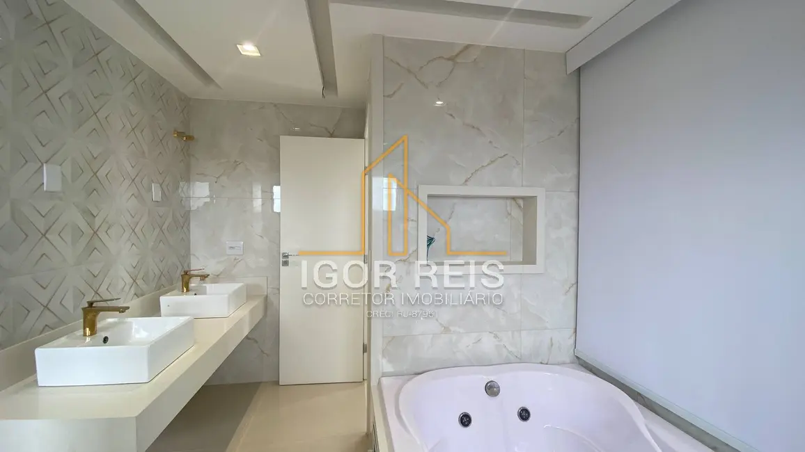 Foto 8 de Casa de Condomínio com 4 quartos à venda, 400m2 em Parque Rodoviário, Campos Dos Goytacazes - RJ