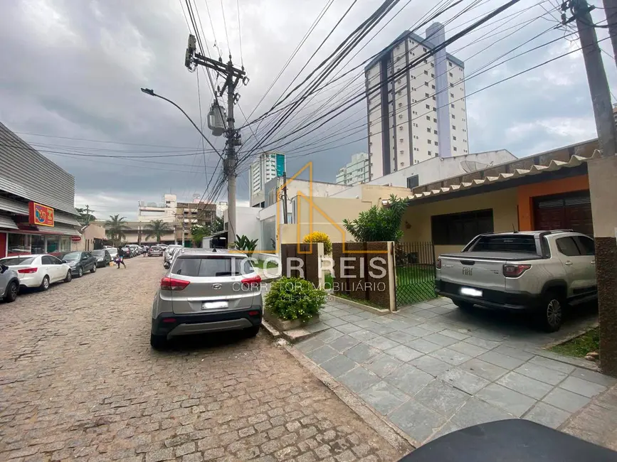 Foto 2 de Casa com 3 quartos à venda e para alugar, 363m2 em Parque Tamandaré, Campos Dos Goytacazes - RJ