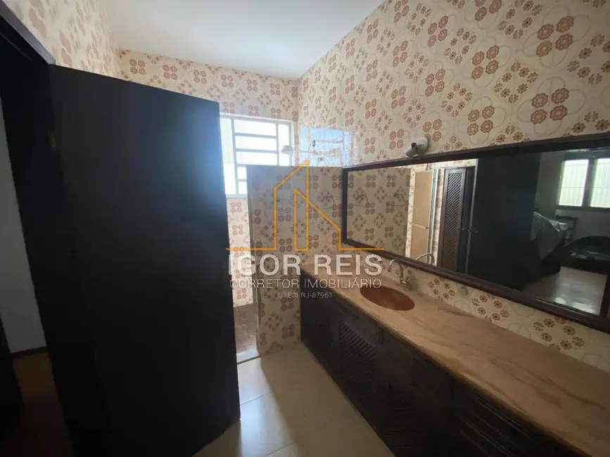 Casa com 3 quartos à venda e para alugar, 363m2 em Parque Tamandaré, Campos Dos Goytacazes - RJ - imagem 8 Foto 8 de Casa com 3 quartos à venda e para alugar, 363m2 em Parque Tamandaré, Campos Dos Goytacazes - RJ