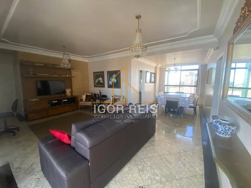 Foto 4 de Apartamento com 3 quartos à venda, 135m2 em Centro, Campos Dos Goytacazes - RJ