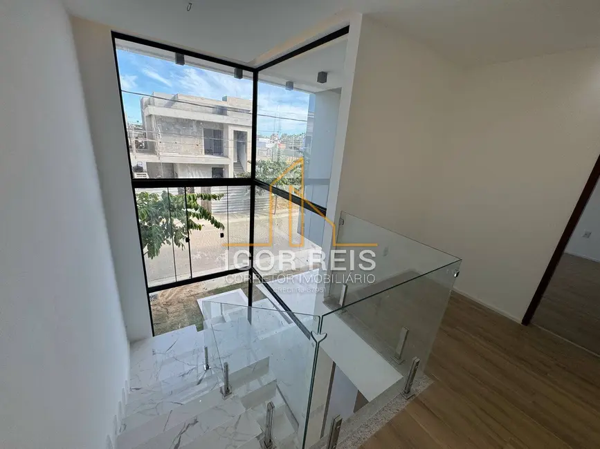 Foto 2 de Casa de Condomínio com 3 quartos à venda em Campos Dos Goytacazes - RJ