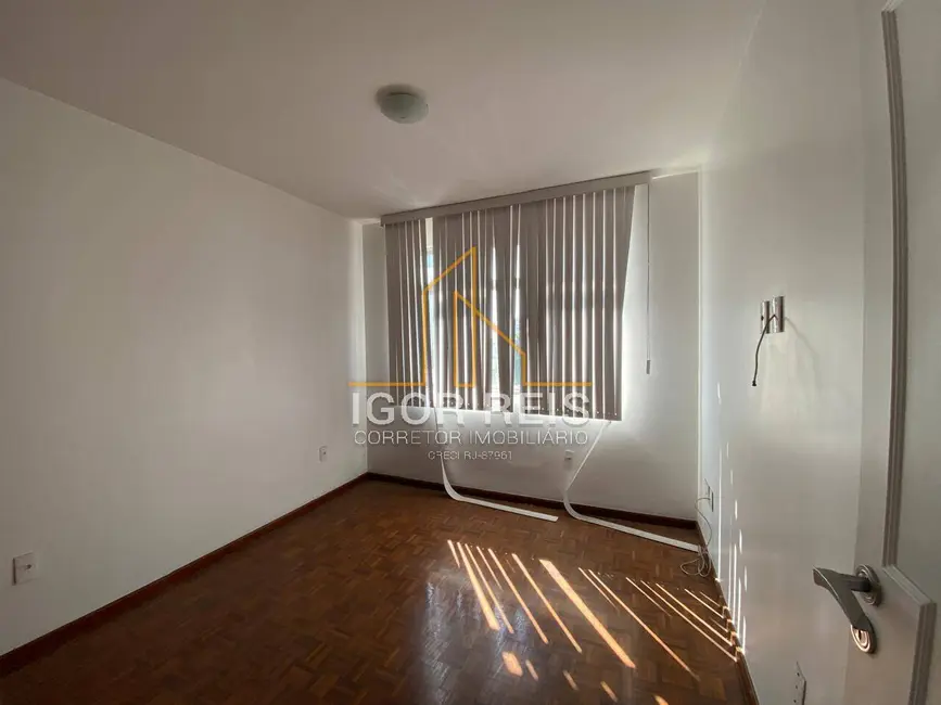 Apartamento com 2 quartos para alugar em Centro, Campos Dos Goytacazes - RJ - imagem 2 Foto 2 de Apartamento com 2 quartos para alugar em Centro, Campos Dos Goytacazes - RJ
