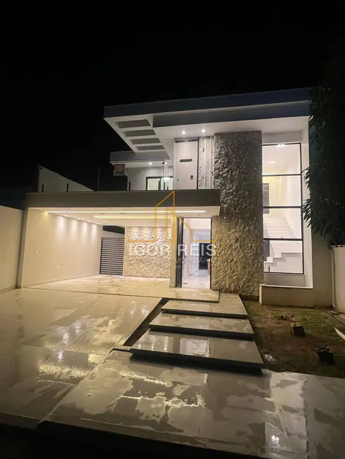 Foto 3 de Casa de Condomínio com 3 quartos à venda, 170m2 em Santa Cruz, Campos Dos Goytacazes - RJ
