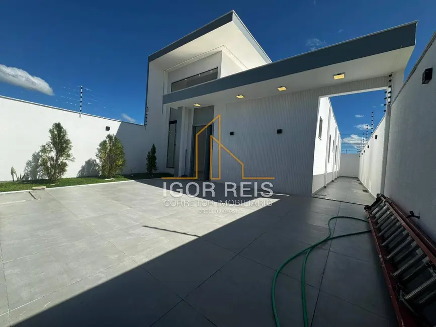 Foto 2 de Casa à venda, 91m2 em Campos Dos Goytacazes - RJ