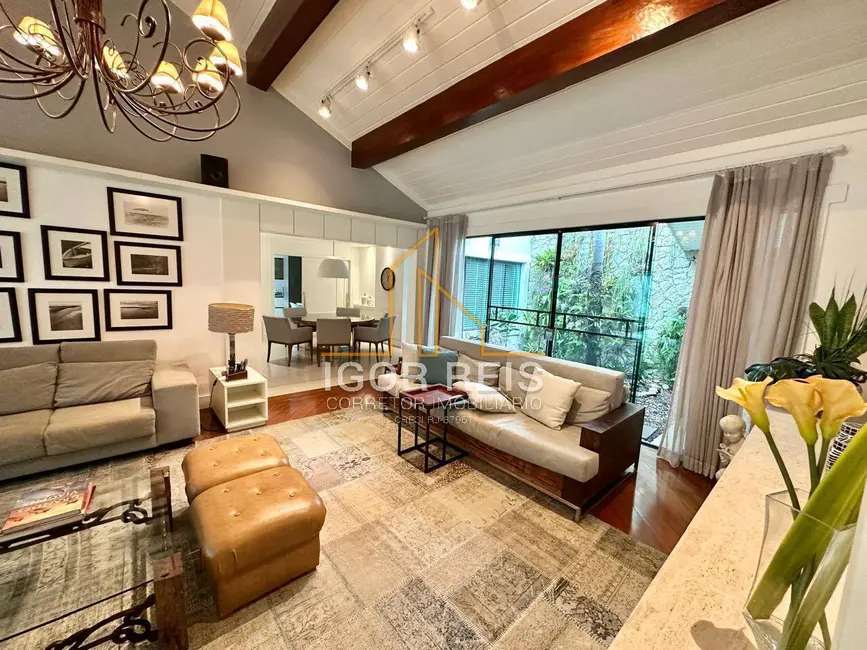 Foto 3 de Casa de Condomínio com 4 quartos à venda, 580m2 em Parque Santo Amaro, Campos Dos Goytacazes - RJ