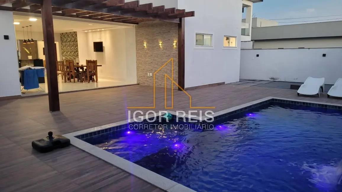 Foto 2 de Casa de Condomínio com 3 quartos à venda em Parque Rodoviário, Campos Dos Goytacazes - RJ