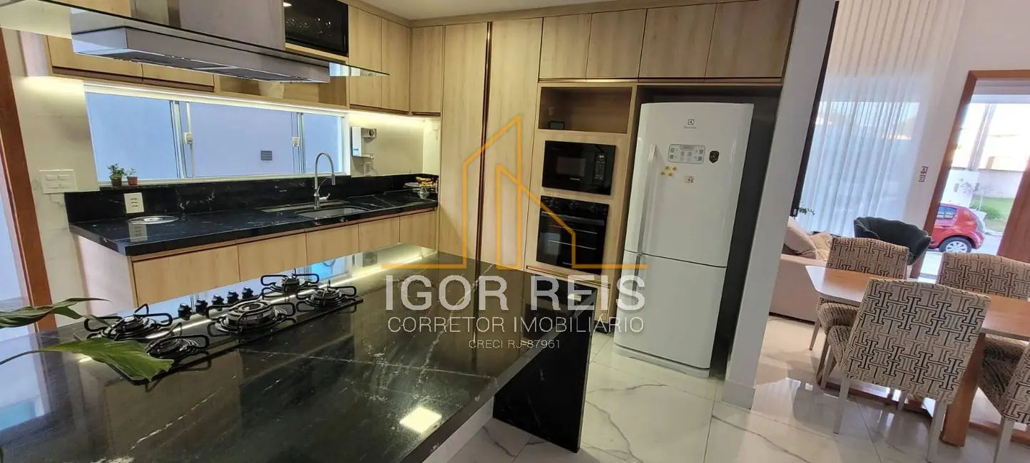 Foto 6 de Casa de Condomínio com 3 quartos à venda em Parque Rodoviário, Campos Dos Goytacazes - RJ