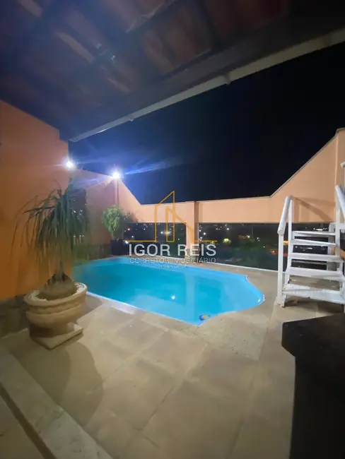 Cobertura com 4 quartos à venda, 300m2 em Centro, Campos Dos Goytacazes - RJ - imagem 5 Foto 5 de Cobertura com 4 quartos à venda, 300m2 em Centro, Campos Dos Goytacazes - RJ