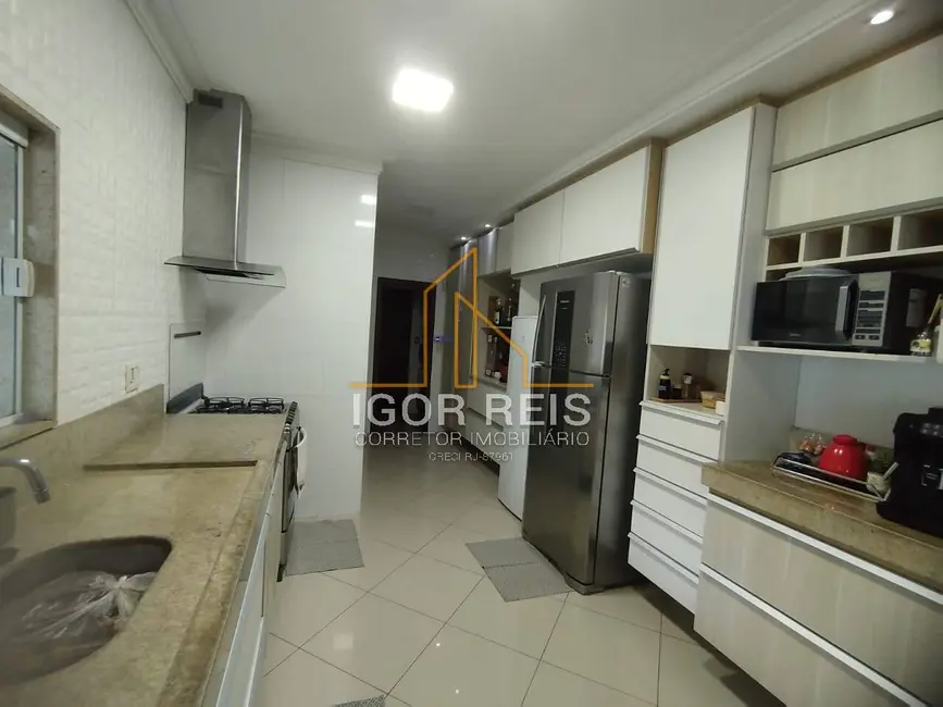 Casa com 3 quartos à venda em Parque Turf Club, Campos Dos Goytacazes - RJ - imagem 8 Foto 8 de Casa com 3 quartos à venda em Parque Turf Club, Campos Dos Goytacazes - RJ