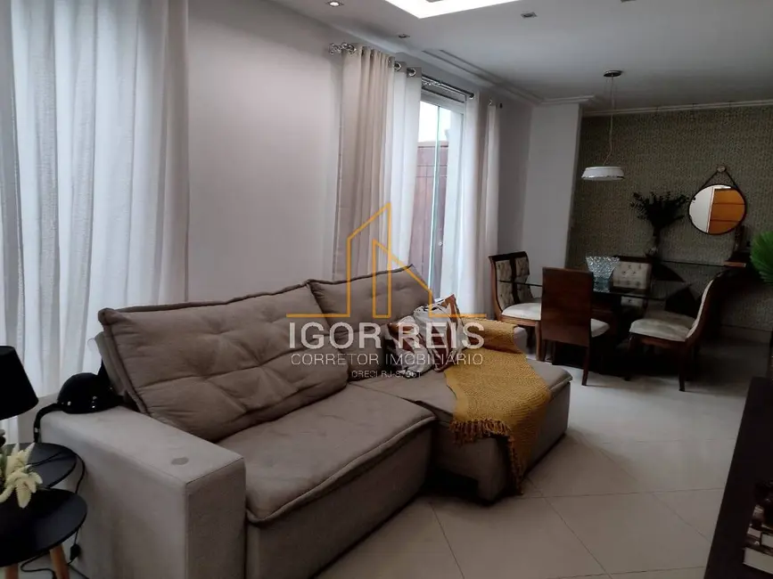 Casa com 3 quartos à venda em Parque Turf Club, Campos Dos Goytacazes - RJ - imagem 2 Foto 2 de Casa com 3 quartos à venda em Parque Turf Club, Campos Dos Goytacazes - RJ