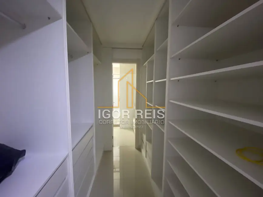 Apartamento com 3 quartos para alugar em Parque Tamandaré, Campos Dos Goytacazes - RJ - imagem 4 Foto 4 de Apartamento com 3 quartos para alugar em Parque Tamandaré, Campos Dos Goytacazes - RJ