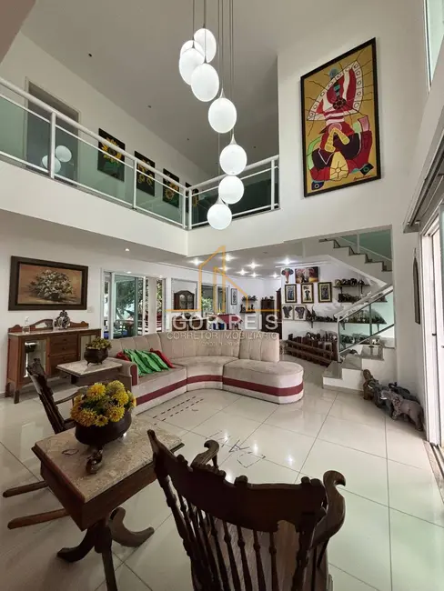 Foto 1 de Casa de Condomínio com 4 quartos à venda em Parque Pecuária, Campos Dos Goytacazes - RJ