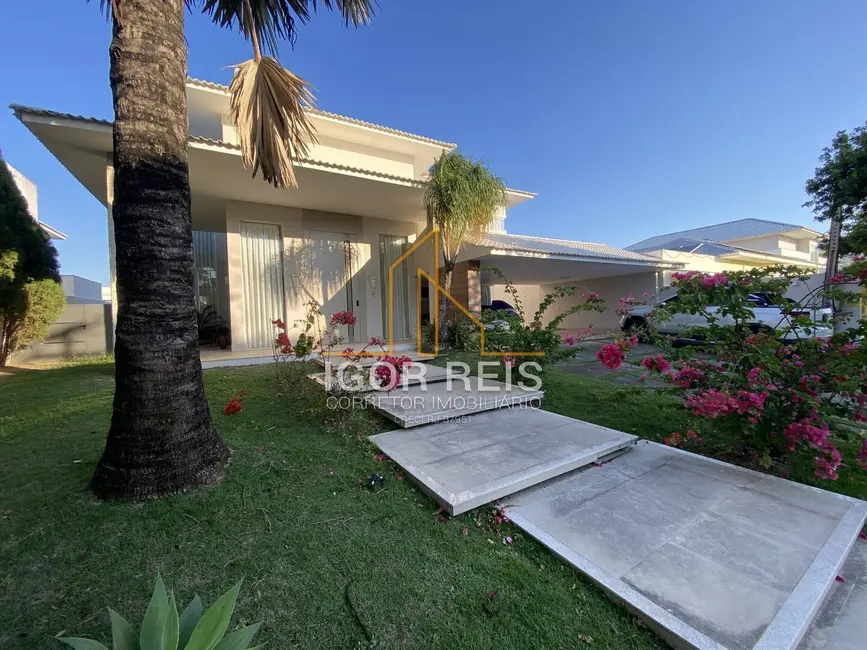 Foto 1 de Casa de Condomínio com 4 quartos à venda, 600m2 em Parque Rodoviário, Campos Dos Goytacazes - RJ