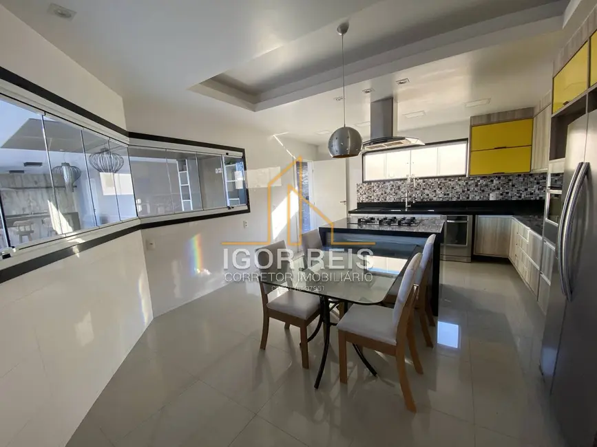 Foto 6 de Casa de Condomínio com 4 quartos à venda, 600m2 em Parque Rodoviário, Campos Dos Goytacazes - RJ