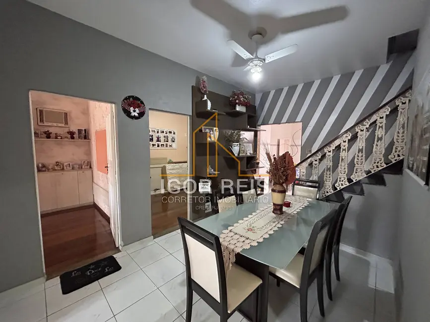 Casa com 4 quartos à venda em Parque Turf Club, Campos Dos Goytacazes - RJ - imagem 9 Foto 9 de Casa com 4 quartos à venda em Parque Turf Club, Campos Dos Goytacazes - RJ