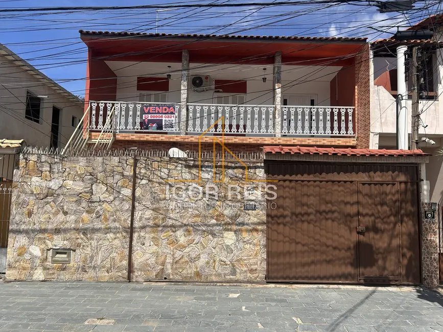Casa com 4 quartos à venda em Parque Turf Club, Campos Dos Goytacazes - RJ - imagem 2 Foto 2 de Casa com 4 quartos à venda em Parque Turf Club, Campos Dos Goytacazes - RJ