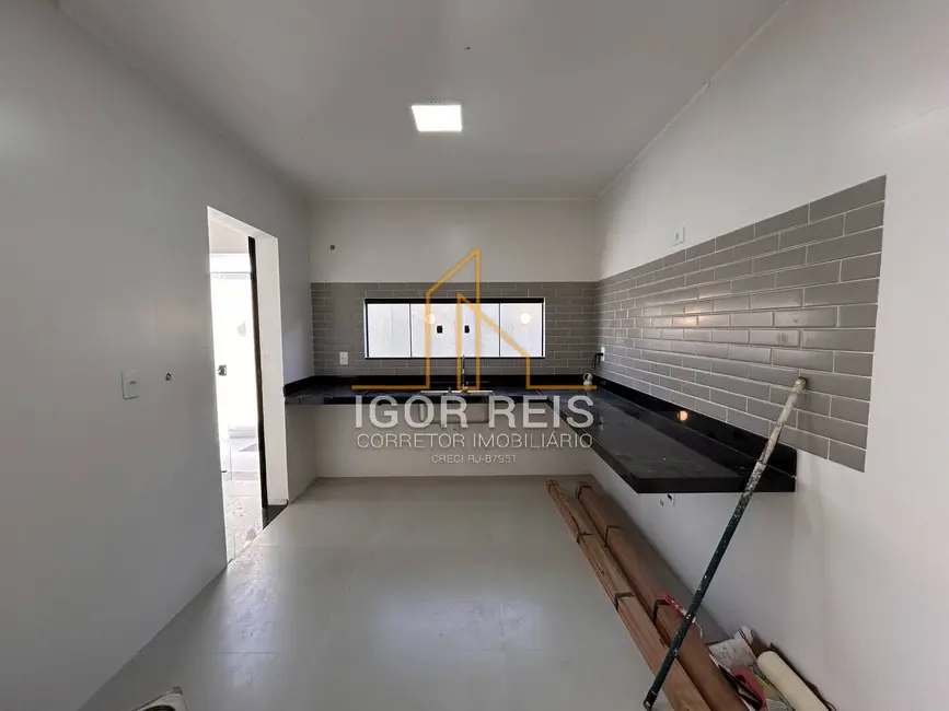 Foto 3 de Casa de Condomínio com 4 quartos à venda em Campos Dos Goytacazes - RJ