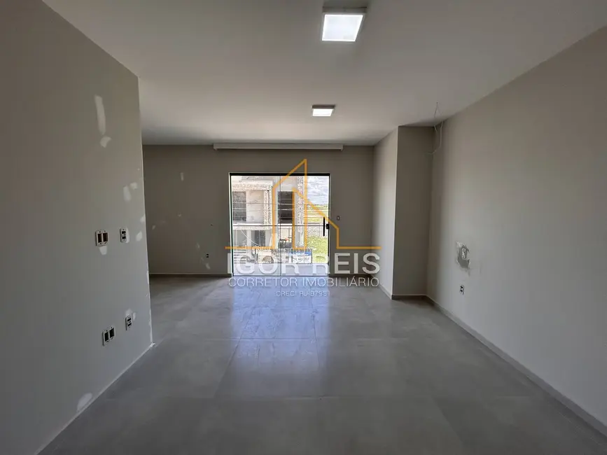 Foto 6 de Casa de Condomínio com 4 quartos à venda em Campos Dos Goytacazes - RJ