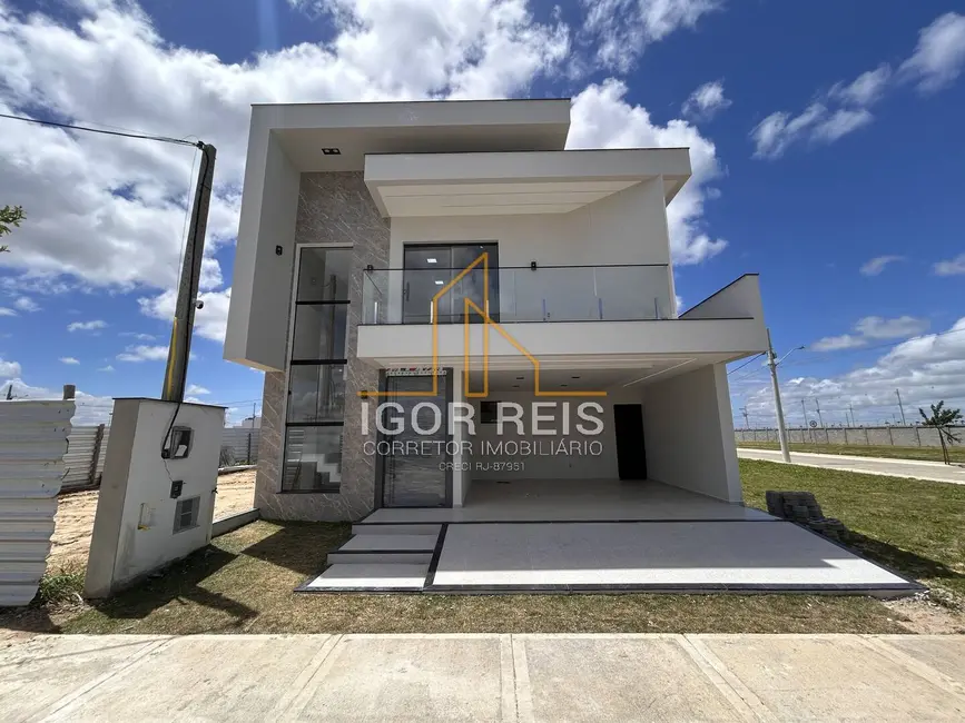 Foto 1 de Casa de Condomínio com 4 quartos à venda em Campos Dos Goytacazes - RJ