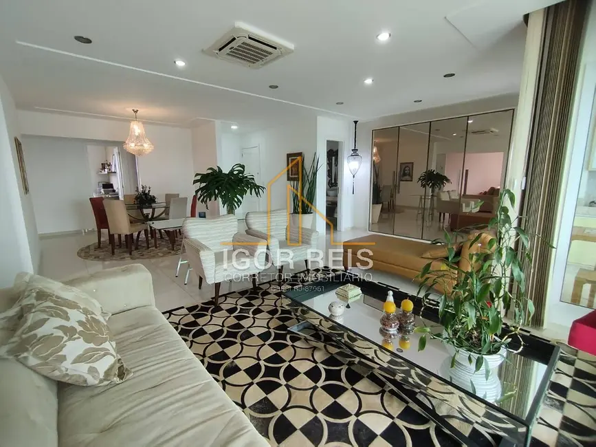 Apartamento com 4 quartos à venda, 160m2 em Centro, Campos Dos Goytacazes - RJ - imagem 3 Foto 3 de Apartamento com 4 quartos à venda, 160m2 em Centro, Campos Dos Goytacazes - RJ