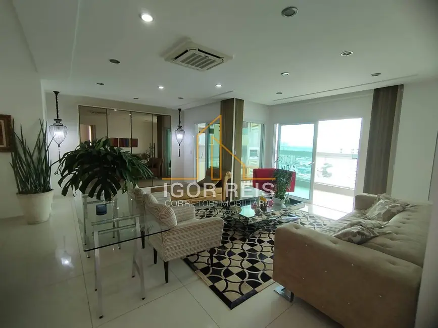 Apartamento com 4 quartos à venda, 160m2 em Centro, Campos Dos Goytacazes - RJ - imagem 2 Foto 2 de Apartamento com 4 quartos à venda, 160m2 em Centro, Campos Dos Goytacazes - RJ