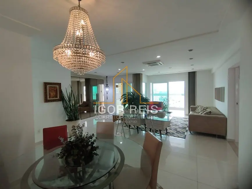 Apartamento com 4 quartos à venda, 160m2 em Centro, Campos Dos Goytacazes - RJ - imagem 4 Foto 4 de Apartamento com 4 quartos à venda, 160m2 em Centro, Campos Dos Goytacazes - RJ