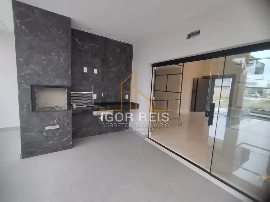 Foto 3 de Casa de Condomínio com 3 quartos à venda em Parque Rodoviário, Campos Dos Goytacazes - RJ