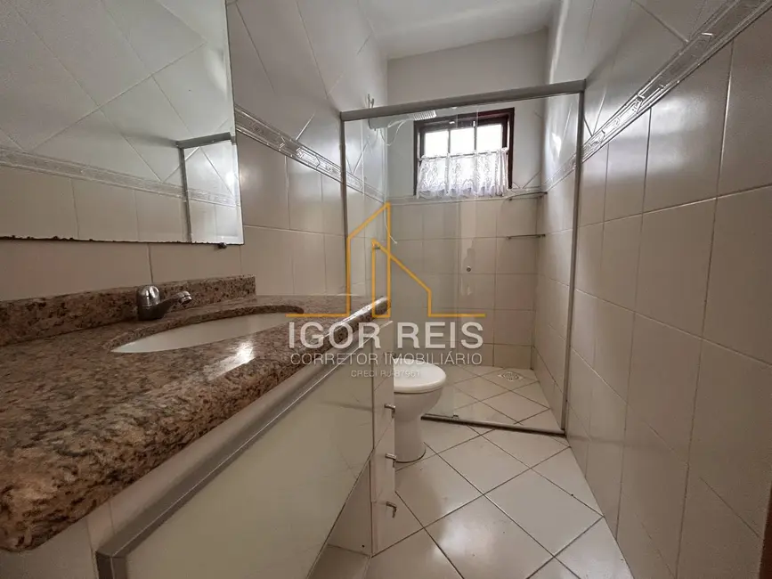 Foto 8 de Casa de Condomínio com 3 quartos à venda em Parque Jóquei Club, Campos Dos Goytacazes - RJ