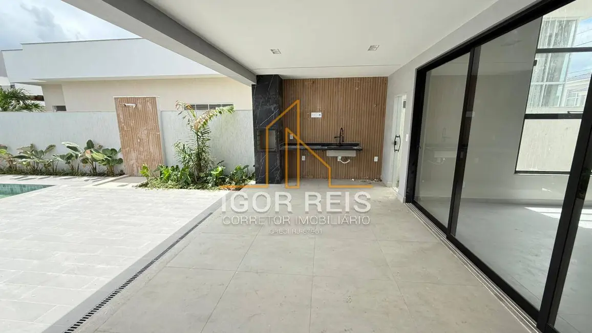 Foto 2 de Casa de Condomínio com 3 quartos à venda, 230m2 em Parque Rodoviário, Campos Dos Goytacazes - RJ