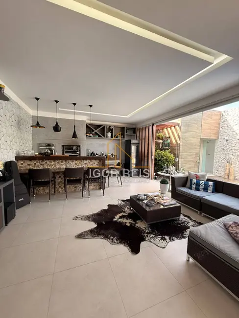 Foto 6 de Casa de Condomínio com 4 quartos à venda, 600m2 em Parque Rodoviário, Campos Dos Goytacazes - RJ